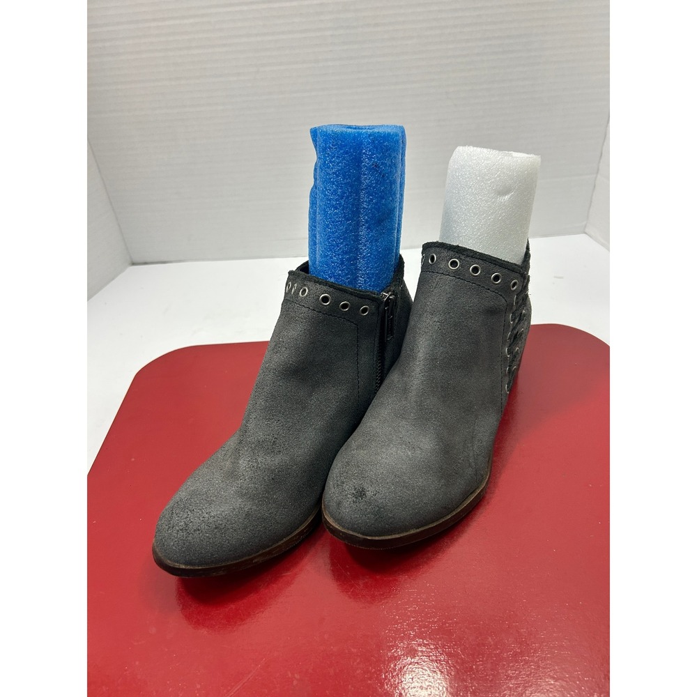 Minnetonka Suede Ankle Boots 6 Grey Lace Up Grommet Side Zip Boho Western Casual